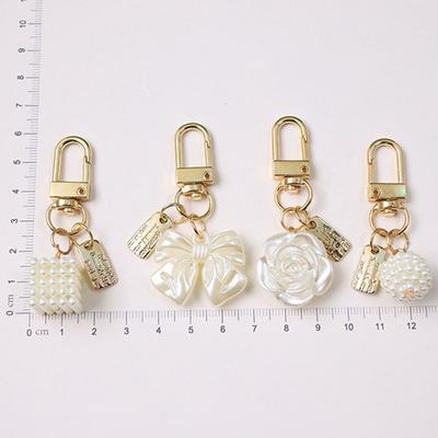Vintage Pearl Keychain Flower Bowknot Pendant Keyring Handbag Decoration Jewelry