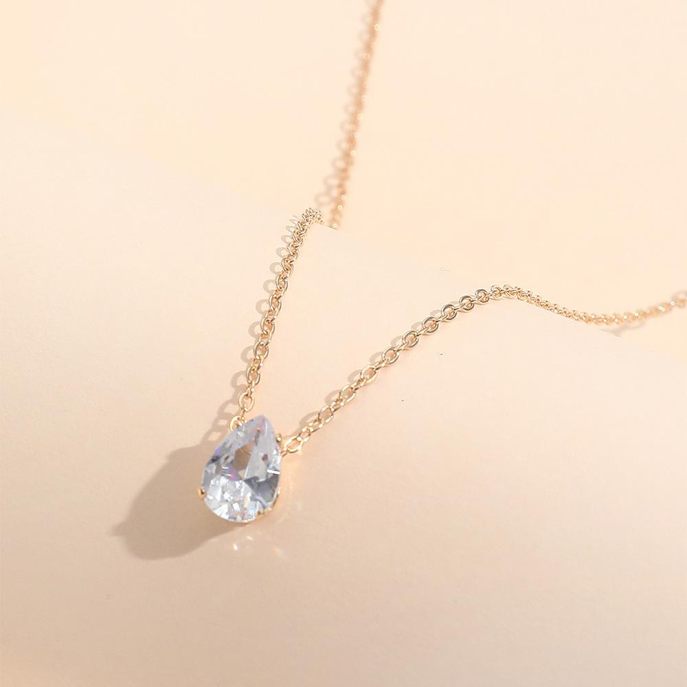Popular, Stylish and Simple Zircon Water Drop Pendant, Retro Versatile Necklace, Collarbone Chain for Women