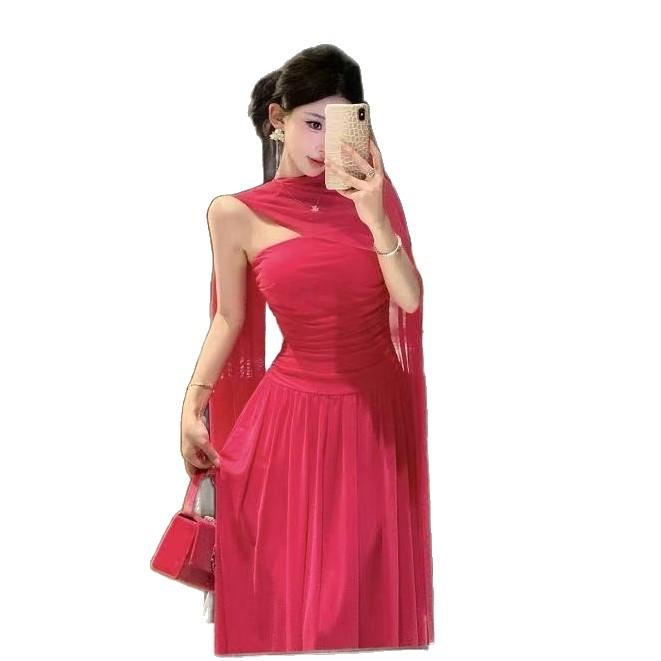French retro red dress women's light luxury high sense Spice girl sleeveless long dress cold department unique chic skirt