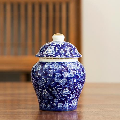 Retro Ceramic Tea Pot with Lid Sealed Mini Portable Tea Pot Tea Box Tea Container Living Room Coffee Table Decorative Ornaments
