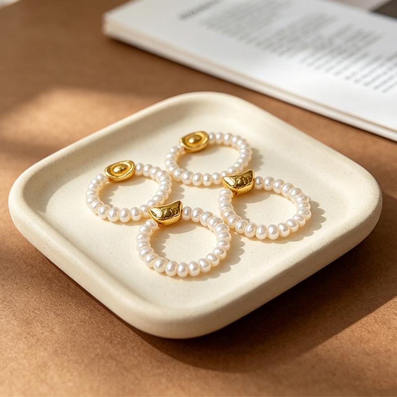 Lucky Gold Ingot Wealth-attracting Natural Freshwater Pearl Irregular Flat Bead Stretch Ring Copper Gold-Plated Women's Trendy