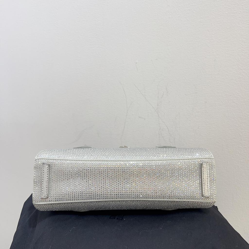 [Pre-Owned] Antigona Silver Metal Magnetic Closure Silk And Calfskin Mini Shoulder Crossbody Bag - Very Good #EX0XO0