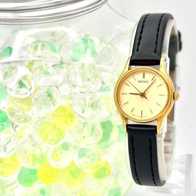 Used [NEW BATTERY] SEIKO Ladies Watch Gold 2P21-0A80 804701 New Strap