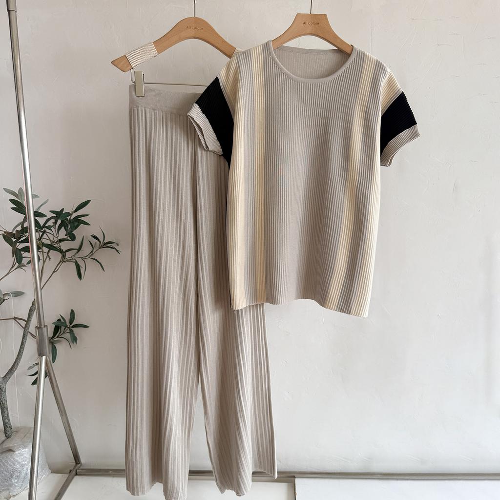 2025 New Pleated Color Matching Loose Fashion Casual T-shirt Long Wide Leg Pants Knitted Suit