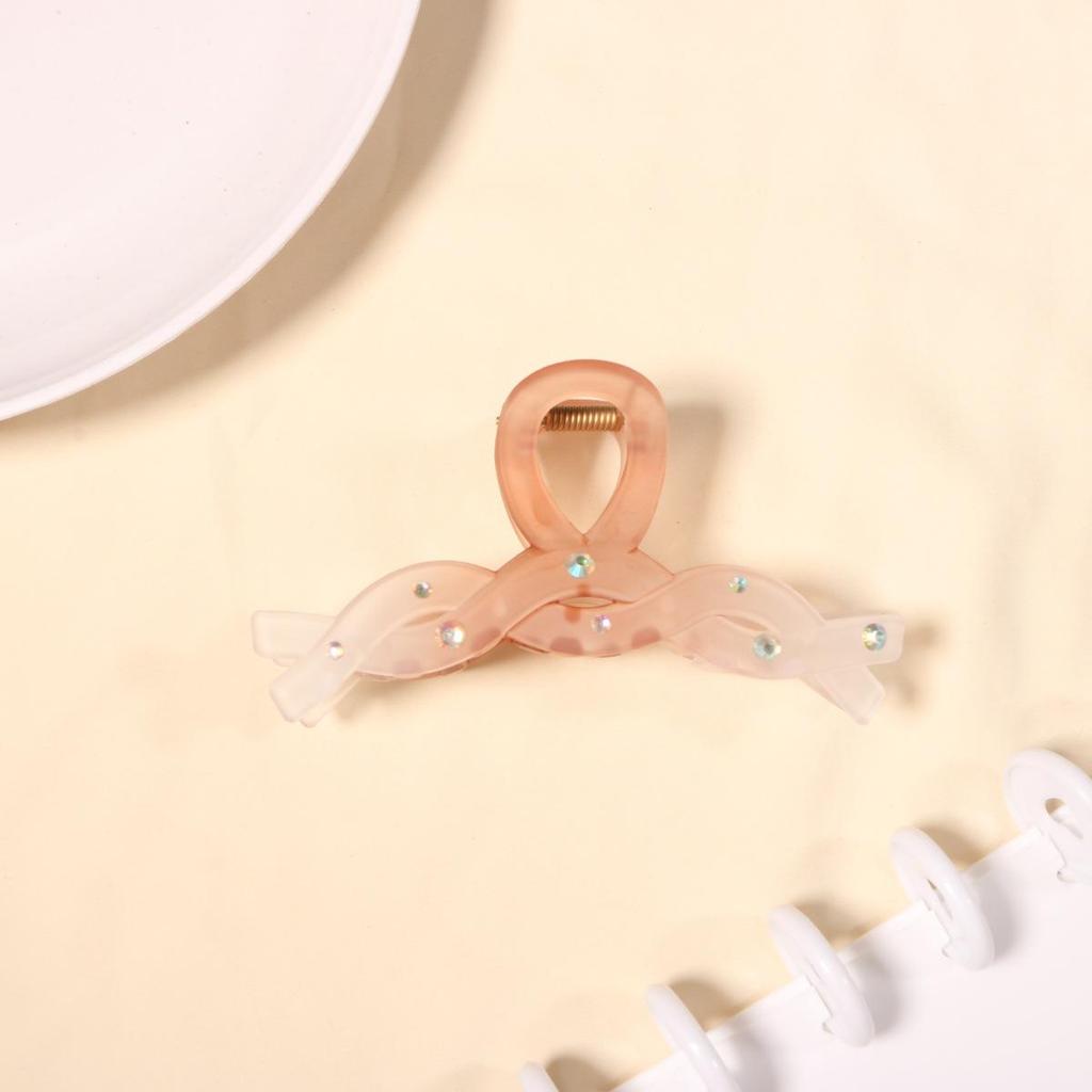 Korean Style Frosted Jelly Hair Clip - Transparent Plastic Claw for Women's Bun and Updo