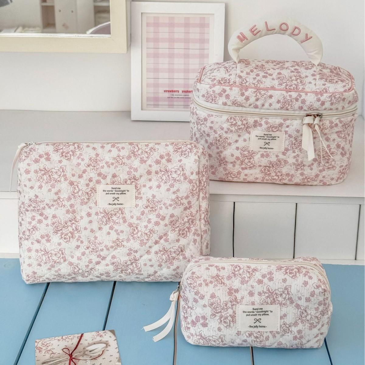 Fresh and delicate floral print portable toiletry storage bag for outings, corduroy peony makeup bag, high aesthetic appeal and Octagonal Bag розовый