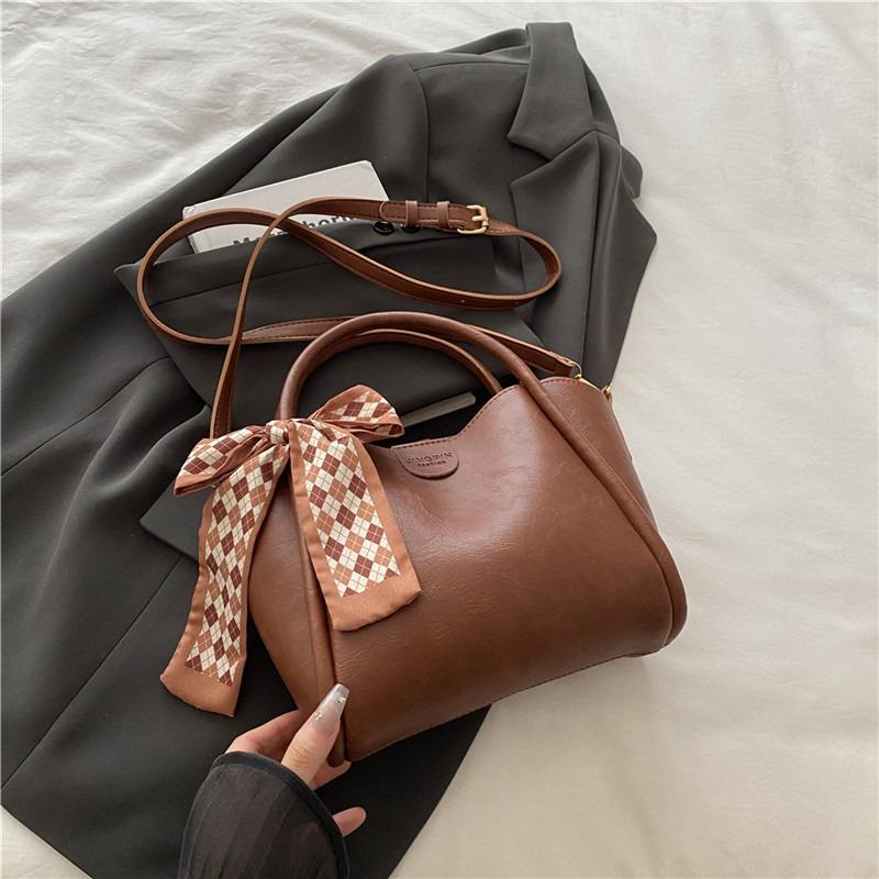 Today's popular vegetable basket silk scarf new solid color soft surface commuting shoulder crossbody portable bucket bag