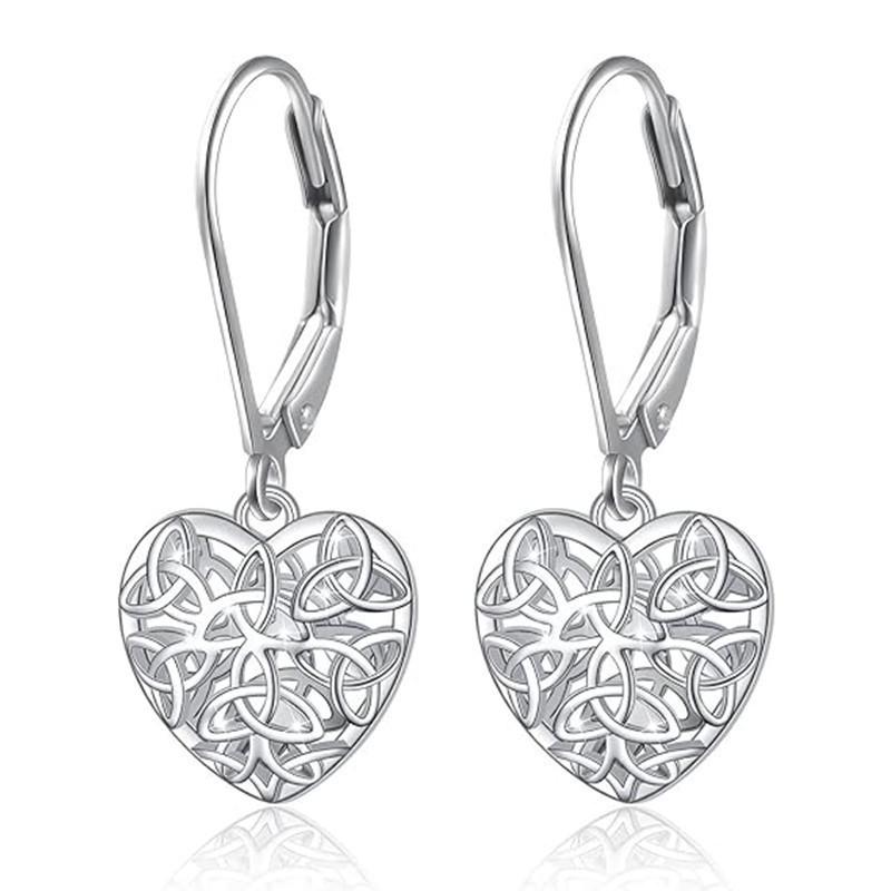 Heart-Shaped Hollow Earrings: Stylish European & American Daily Jewelry for Women