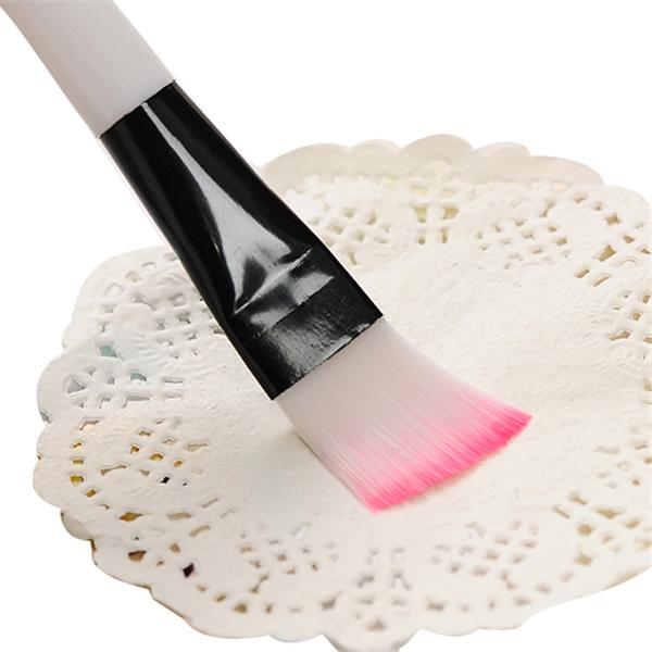 White Handle Facial Mask Brush Soft Bristle Beauty Brush Fashion Makeup Brush Foundation Brush DIY Beauty Tool