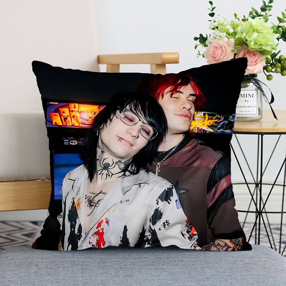 Popular HJake Webber Johnnie Guilbert Throw Pillow Covers Pattern Cushion Cover Suitable For Sofa Bedroom Car Pillow Cover