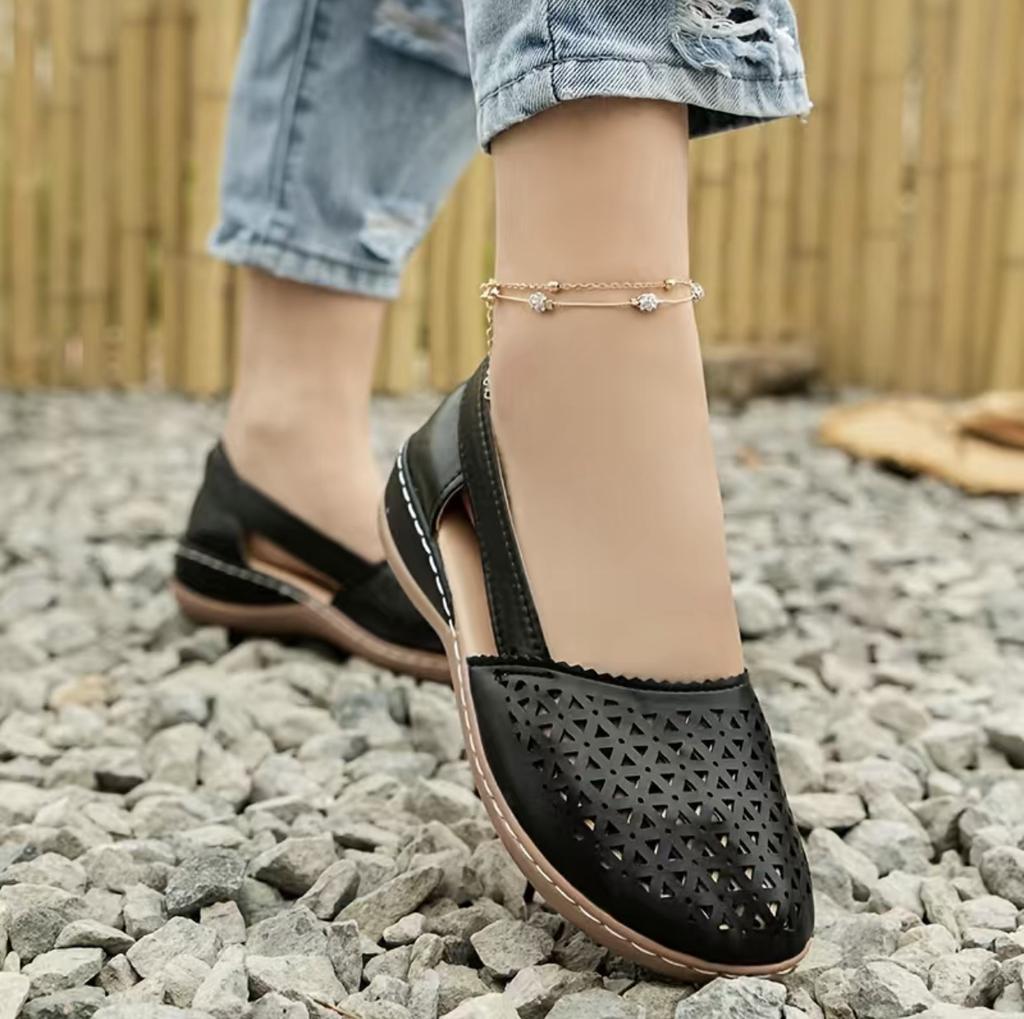 Mode Neu 2025 Sommer Sandalen Damen Baotou hohl groß Größe 43 Keil Damenschuhe Großhandel Schuhe