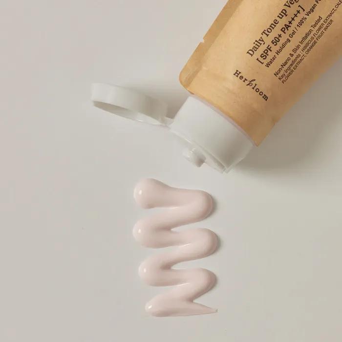 Daily Tone-up Vegan Sunscreen