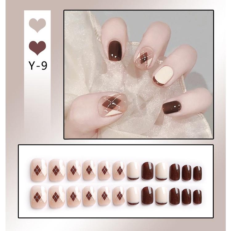 

Накладные ногти для дизайна ногтей. Нажмите на накладные ногти с дисплеем для палочек для гроба. Искусственные конструкции. Типичные длинные съемные кончики с полным покрытием. Прозрачные накладные ногти. Нажимные ногти.