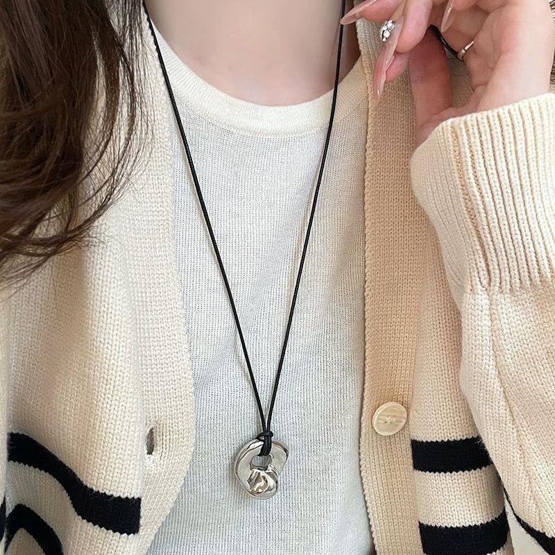 New Irregular Metal Pendant Necklace For Unisex Exquisite Simple Rope Chain Long Necklace On The Neck Accessories Gift Wholesale