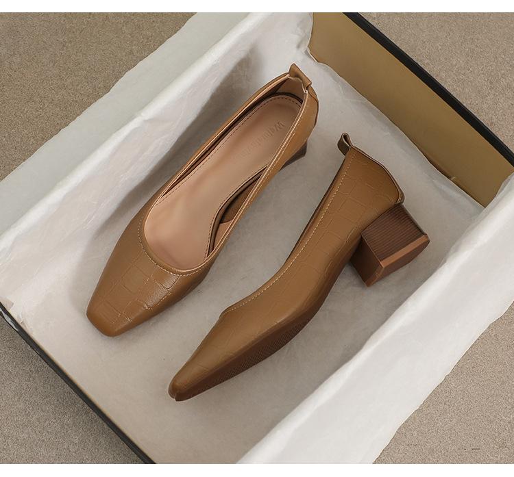 

Весна и осень 2025 высокие каблуки квадратный носок толстый каблук мягкая кожа неглубокий вырез туфли-лодочки ретро толстый каблук 4 см профессиональная офисная обувь 40 светло-коричневого