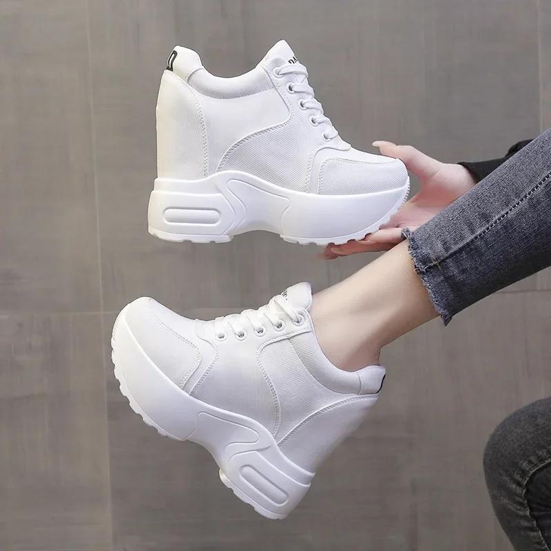 Женские туфли на высоком каблуке 2025 Мода Дышащие туфли из ПУ кожи Женские туфли на платформе с увеличением высоты 10 см Толстая подошва Zapatos Mujer 34 белый 7187₽