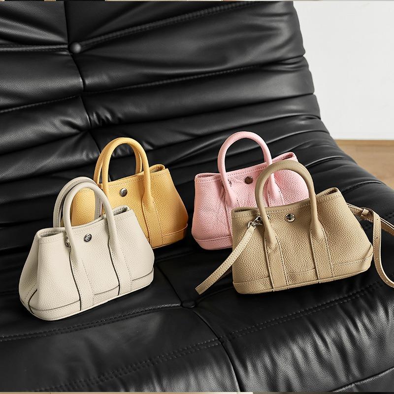 Leather Women's Bags, Messenger Bags, Women's New Cute Garden Bags, Niche Design, High-end Shoulder Bags