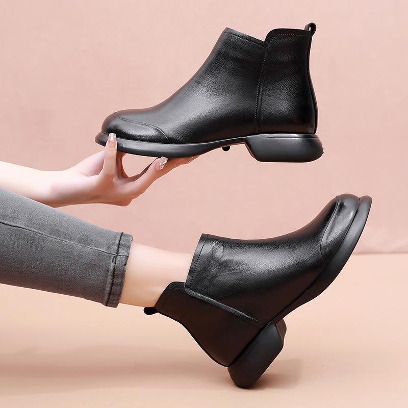 Fashion GKTINOO 2024 Autumn Winter Women Boots Genuine Leather Flat Heel Side Zipper Soft Soled Retro Style Casual Mother Short Boots