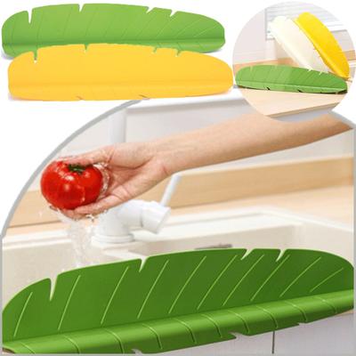 1PC Creative Leaf Silicone Sink Baffle Splash Guard with Sucker Kitchen Sink Dishwashing and Vegetable Partition Easy To Install