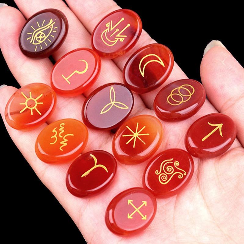 Natural Crystal Witches Runes Set Agate & Gemstone Divination Stones Elder Futhark Norse Viking Runes for Fortune Telling