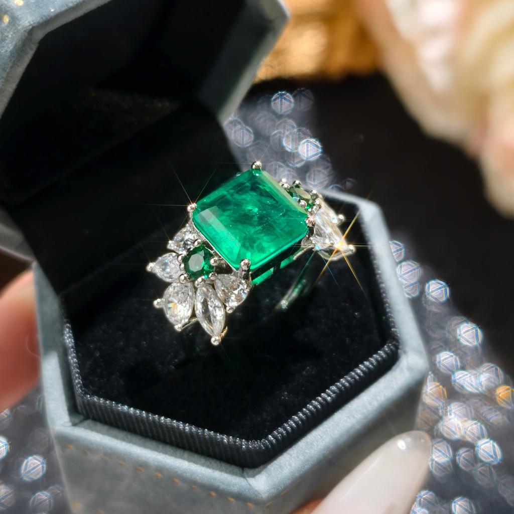 Fashion Vintage Lab Emerald Jewelry Sets For Women Princess Leaf Shape Zircon Necklace Ring Earrings Wedding Party Accessories