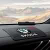 HGC2 1pz Ornamento per Auto Tappetino Antiscivolo in Silicone Interni Auto Cruscotto Supporto Adesivo per Telefono Per Skoda Rapid Fabia Superb KAMIQ Octavia