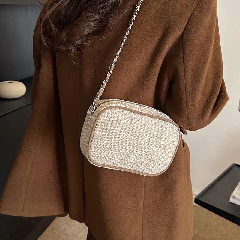 Small Shoulder Bag for Women  Casual Bags  Female Fashion Crossbody Messenger Chain Bags  High Quality  New Fashion