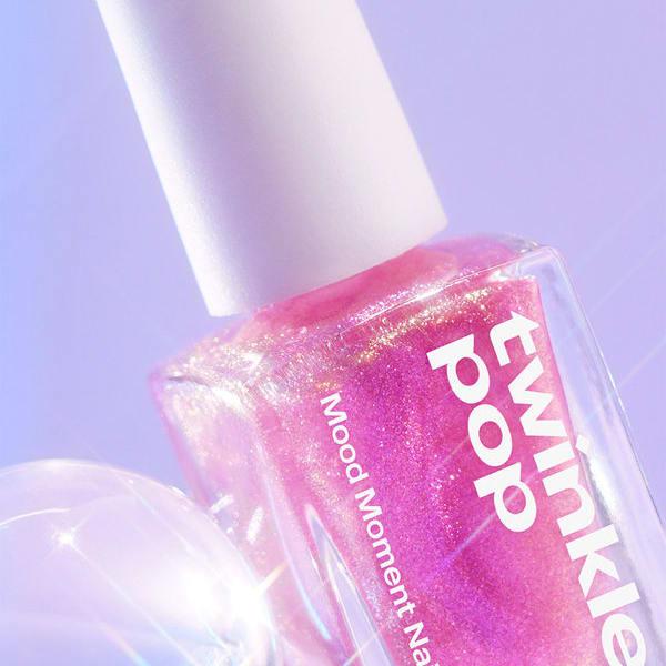 Twinkle Pop Mood Moment Nail 9 Ml Mysterious Ruby