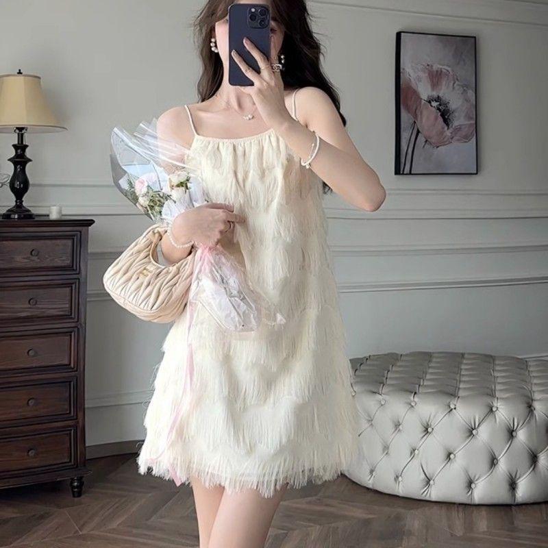 

Elegant White Feather Tassel Dress - Slim Fit Spaghetti Strap for Coming-of-Age Ceremony XS: 50-60 грязно-белый