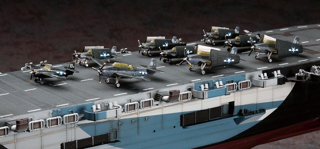Hasegawa US Navy Escort Carrier Gambier Bay Plastic Model Kit Z27 1/350 CVE-73
