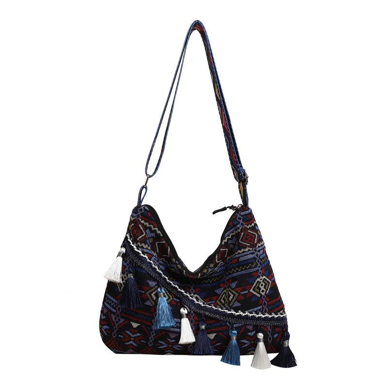 Style Ladies Shoulder Bag With Fringes And Chain For Casual Day Use