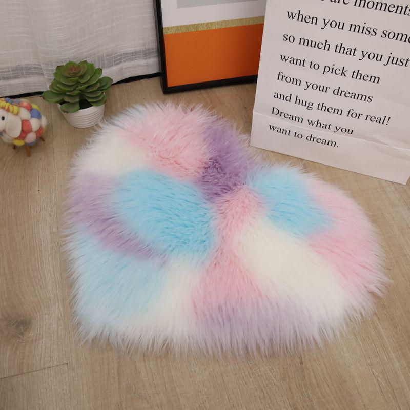 Large Red Heart-Shaped Faux Wool Plush Carpet Floor Mat