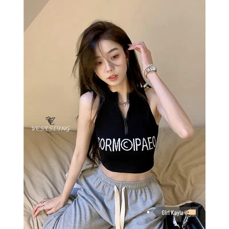 

Women s Chic Black Sleeveless Zip Vest - Slim Fit, Short Outerwear M білий