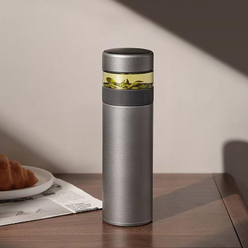 Pure Titanium Insulated Tea Cup with Smart Temperature Display for Brewing and Stewing, Laser Engraved Gift, 100% Titanium 500ml