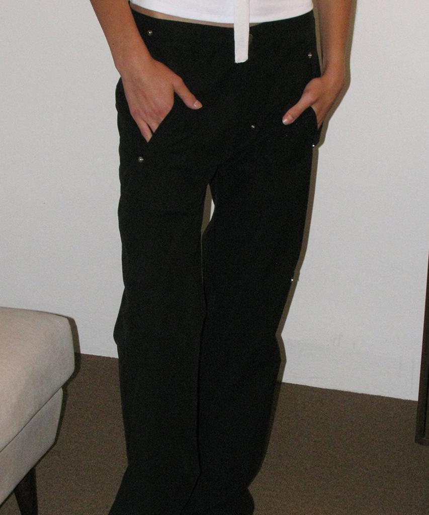 PARTIMENTO WOMEN Low-Rise Pocket Pointed Pants_Black