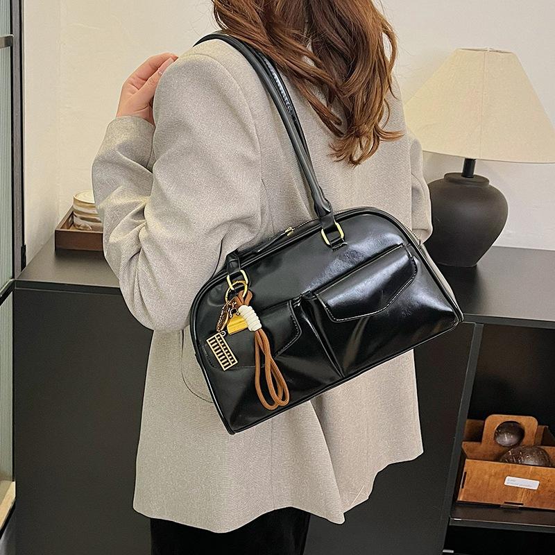 

2025 осень и зима новая модная сумка-подушка женская осенне-зимняя ретро сумка Boston портативная сумка через плечо 29*10*17