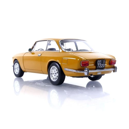 NOREV B Alfa Romeo 1750 GTV 70 Yellow 1/18 Scale Model 187910