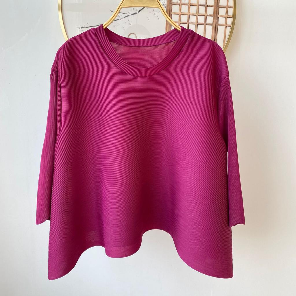Women Pleated Round Neck Blouse 3/4 Sleeve Loose Casual T-Shirt Solid Color Stretch Pleats Top Daily Wear Shirt