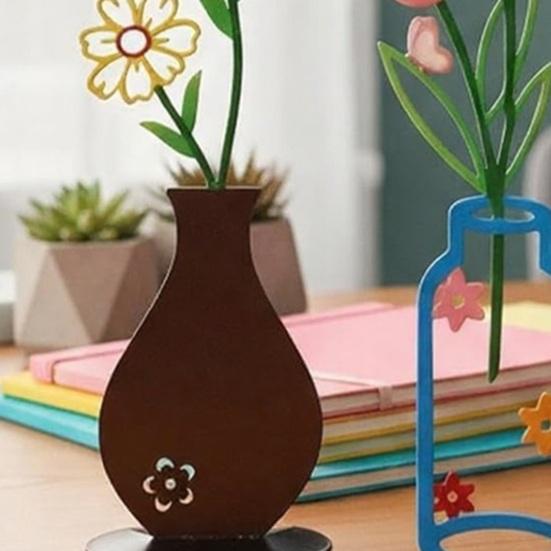 Metal Flower Art with Vase Minimalist 2D Iron Floral Table Ornament for Living Room Bedroom Kitchen Home Office Farmhouse Decor Housewarming Gifts