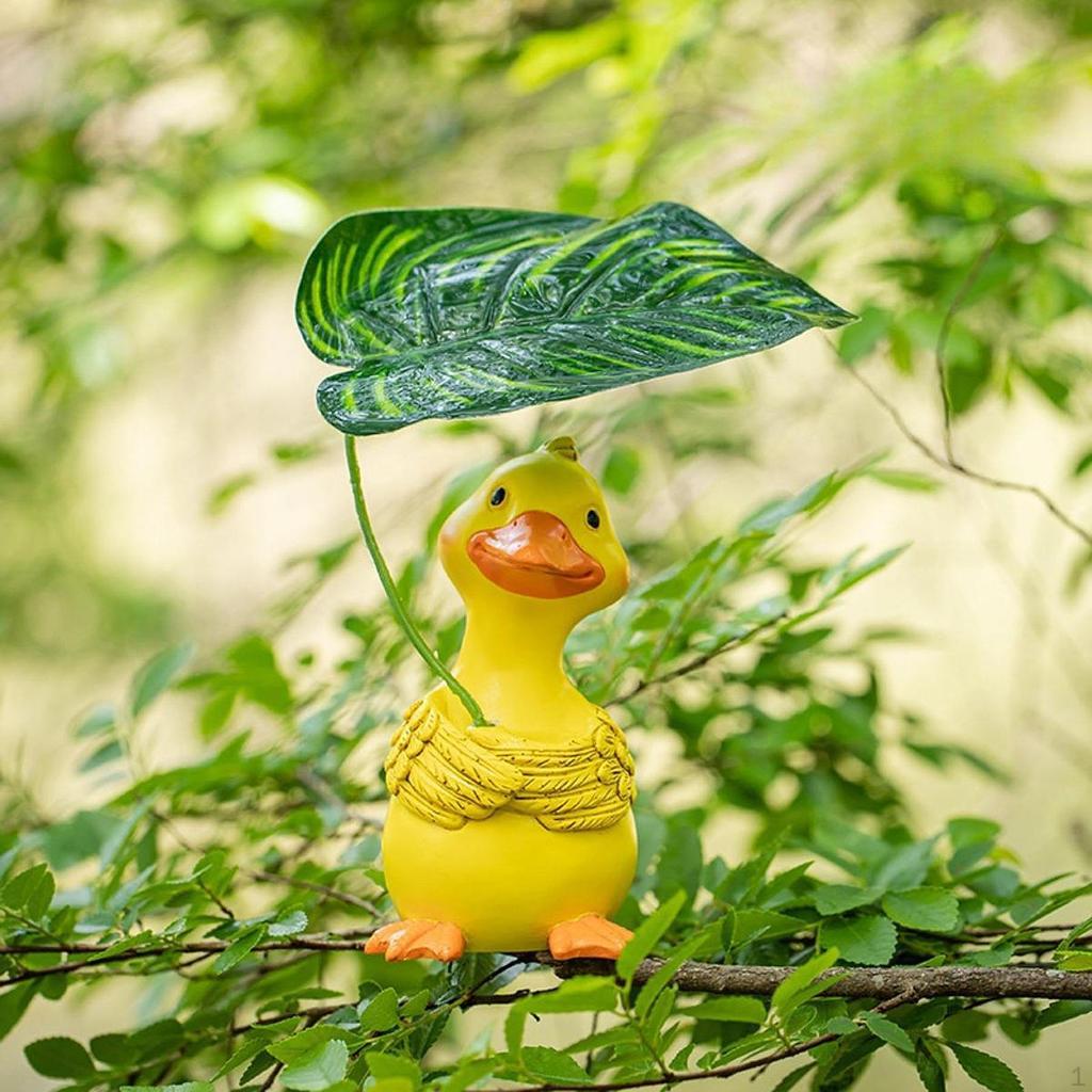 Duck Figurine for Garden Decor, Resin Animal Statue Outdoor