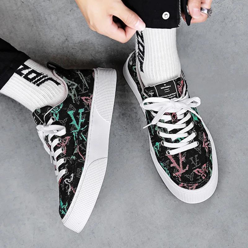 Platform Sneakers Men's Casual Shoes Fashion Printed Canvas Sports Shoes Male Flats Non-slip Thick Sole Lace-up Skateboard Shoes