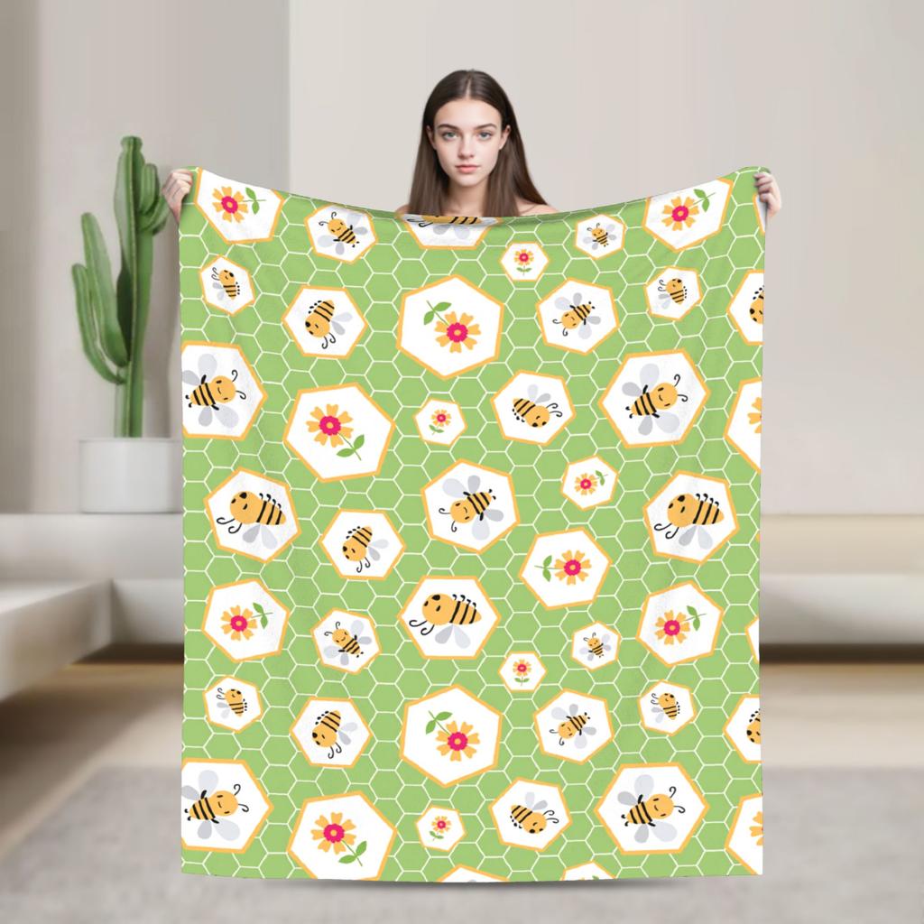 Bee in honeycomb and flowers Flannel Blankets  Soft Throw Blanket for Bedroom Camping Street Trend Bedspread Sofa Bed Cover