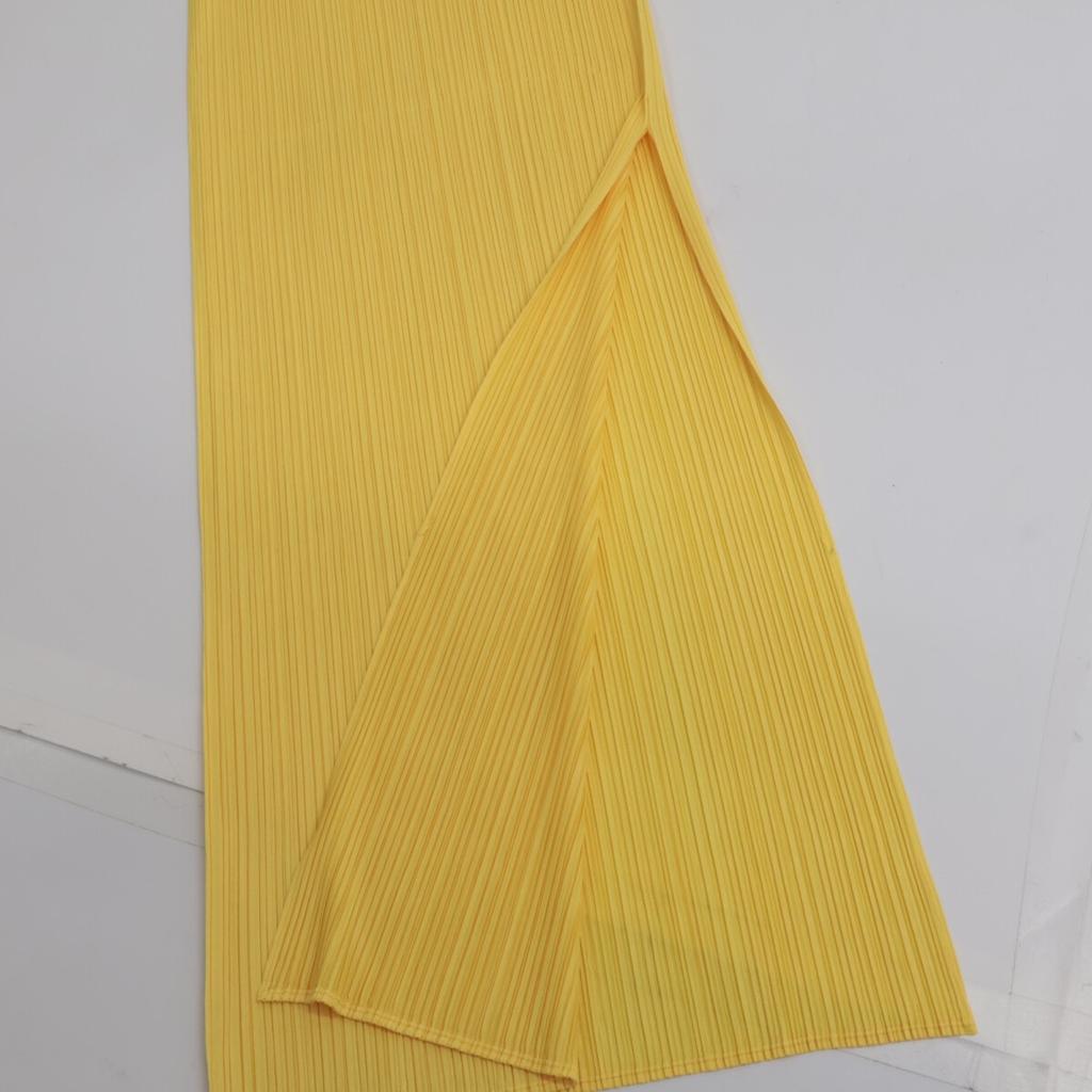 PLEATS PLEASE Yellow PP71-JH116 Polyester Sleeveless Dress Dress 3 yellowUsed