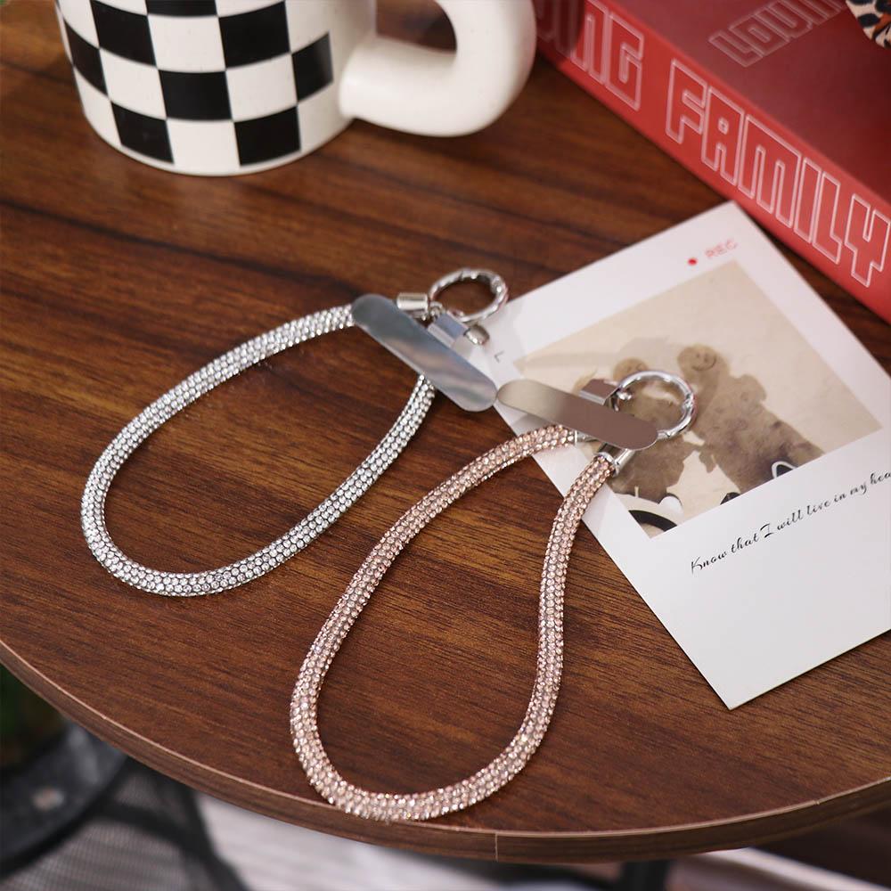 Diamond Luxury Phone Lanyard Metal Clip Bold Rhinestone Full Diamond Lanyard Short Pendant Sturdy Design Universal Phone Lanyard