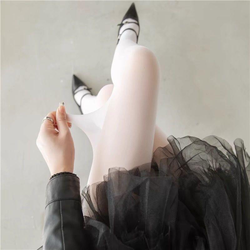 30d Sheer Pantyhose With Antisnag Technology For Summer Wear Women