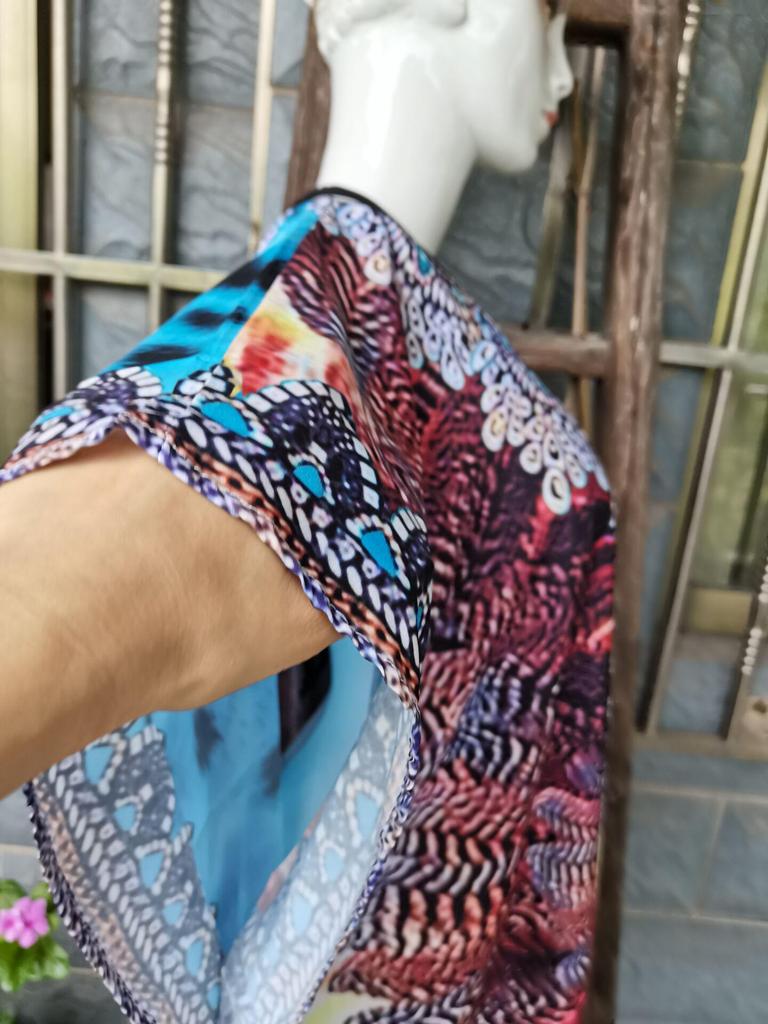 Feather Print Polyester Beach Robe Cover-Up