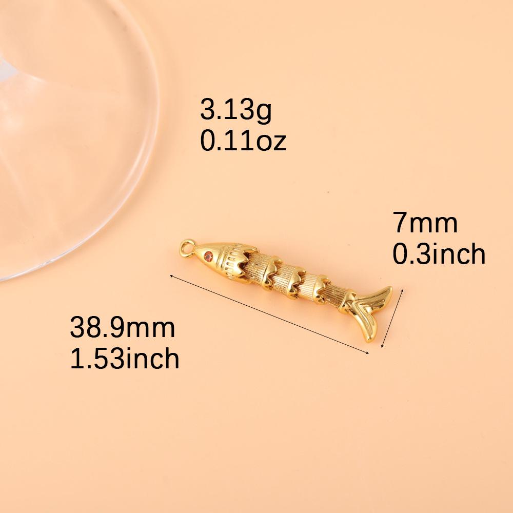 Eleganter vergoldeter Koi-Fisch Anhänger mit Strasssteinen