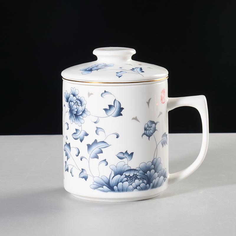 Chinese Ceramic Teacup with Lid Tea Spacer Cup Office Meeting Brewing Cup with Filter Tea Water Separation Cup