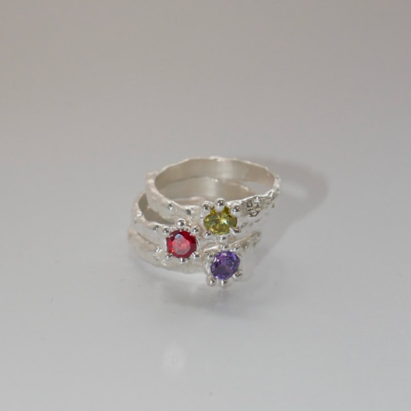 Ovoe studio Fließender Ring