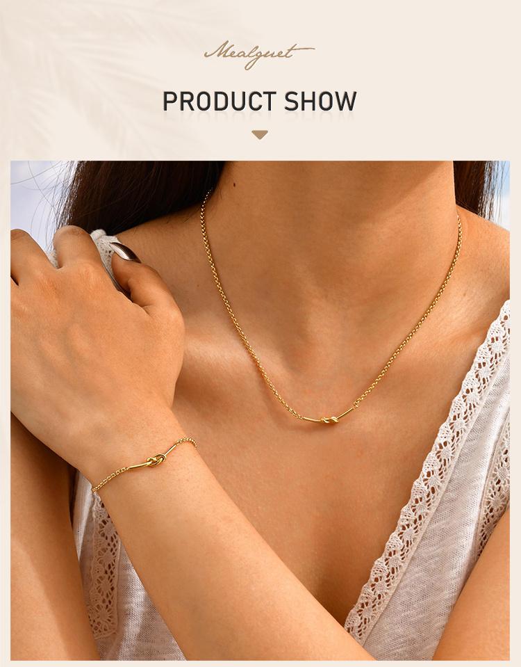 Stainless Steel Love Knot Pendant Necklaces for Women,18k Gold Plated Minimalist Luxury Wedding Party Jewelry Gift